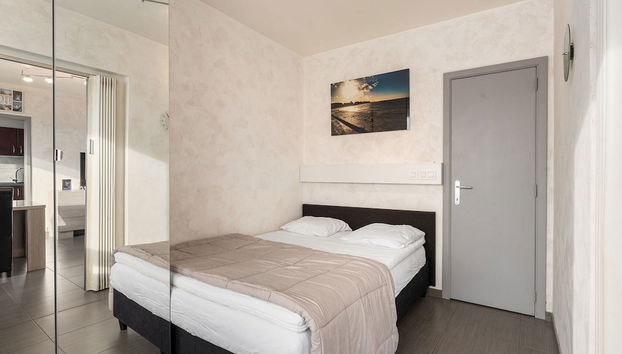 Agraable Studio sur la Place du Casino - Foto 3, Habitación