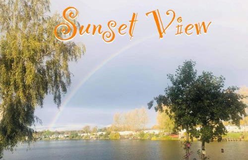 Tattershall Lakes Sunset View Caravan Lakeside, Hot Tub, Garden, Private Fishing Peg & WiFi - Foto 36