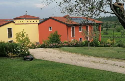 Agriturismo La Rondinella - Photo 1