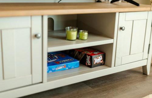 Stylish Skyline Apartment - 2 Bed, 2 Bath, Gym, Concierge in City Centre - Foto 44