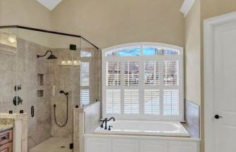 Luxury Escape by the Lake - Foto 19