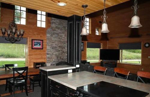 Sandhills Retreat minutes from downtown Valentine - Foto 9