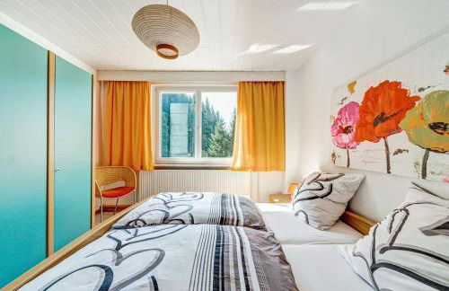 Cozy Apartment Near Trails - Foto 42