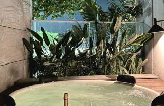 Luxo à beira mar com Jacuzzi particular - Foto 9