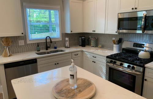 Fully Fenced & Fitted 4BR Near LakePoint Sports - Foto 59