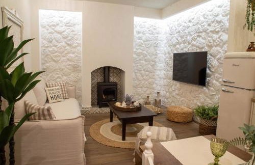 Philomena Suite - Photo 13