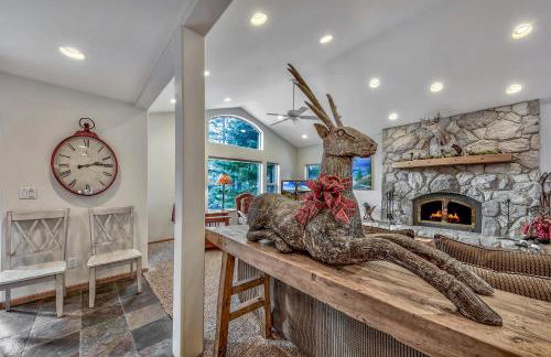 Black Bear Villa - large 4 BR 4 BA hot tub game room - Foto 23