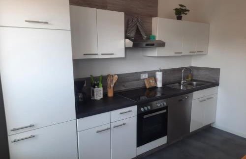 Exklusive Wohnoase mit 3 Schlafzimmern MwSt ausweisbar großer Balkon in toller Lage von Melsungen - Foto 9