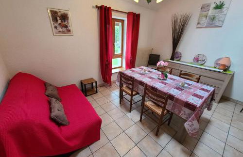 Gîte confortable en montagne avec terrasse, idéal pour rando et cure, proche de Plombières-les-Bains - FR-1-589-172 - Foto 18