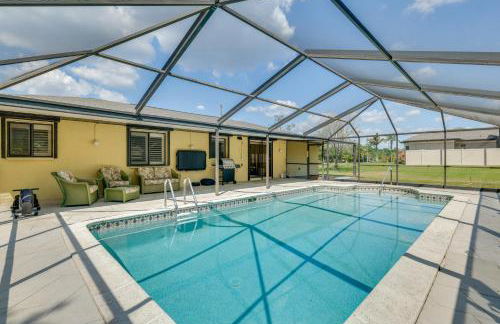 Saltwater Pool and Lanai Lehigh Acres Escape! - Foto 21