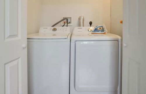 Waterfront Arrowhead Lake Retreat with Resort Perks! - Foto 20