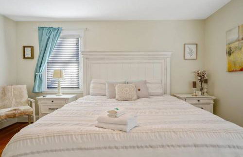 Center St Retreat - 1 Block from Downtown! - Foto 15