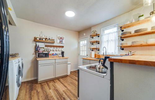 Pet-Friendly North Texas Home with Spacious Yard! - Photo 11