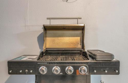 Oceanview - Heated Pool - Game Room - Steps to Beach - Sleeps 8 - Foto 70