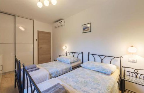 Two-Bedroom Holiday Home With A Fireplace In Barban - Foto 26