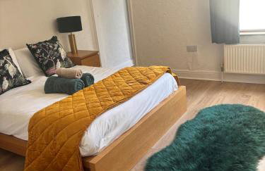 Cozee 2-bed in WV11 ideal for long work stays & relocation cls to New cross hospital M54&M6 - Foto 18
