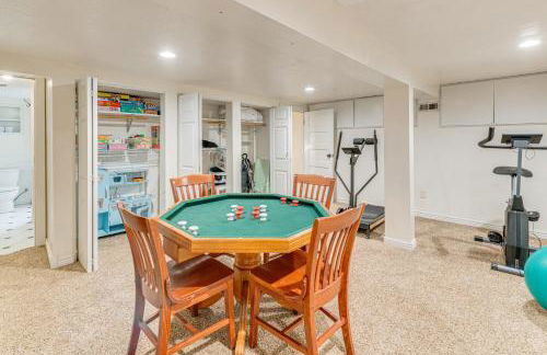 Historical Dtwn Loveland Home with Wraparound Porch! - Foto 25