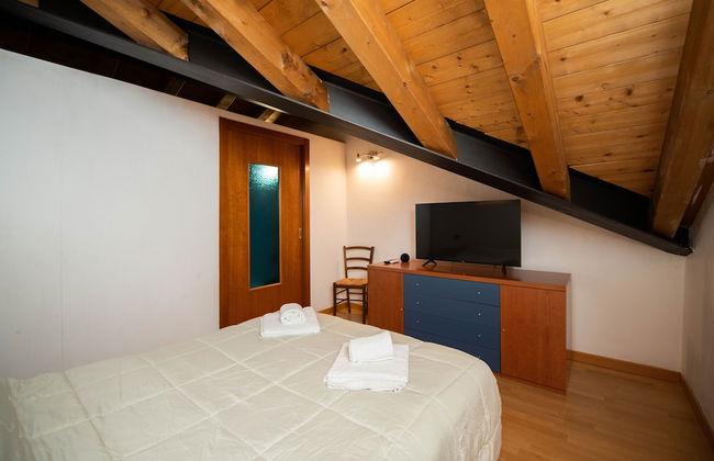 The Three Moons Apartment - Foto 3