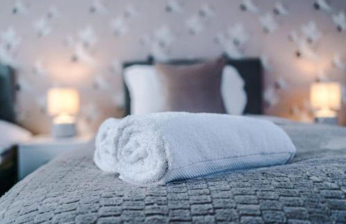 Lovely three bed home Manchester - Foto 19