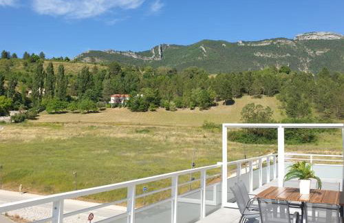 Appartement neuf, avec vue montagnes. - Foto 15