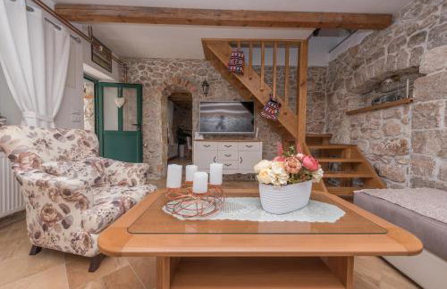 Holiday home Stipanovi Dvori with jacuzzi and pool - Foto 34