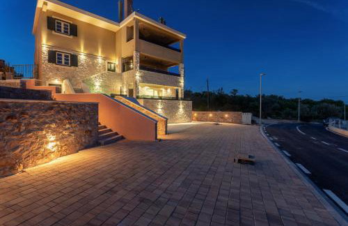 TEONA Luxury Studio Apartment with jacuzzi and terrace sea view - Foto 17