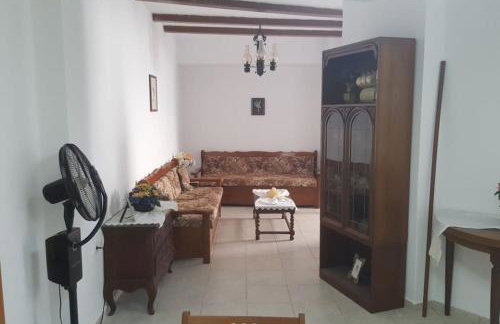 Traditional Melabes Inn - Foto 7