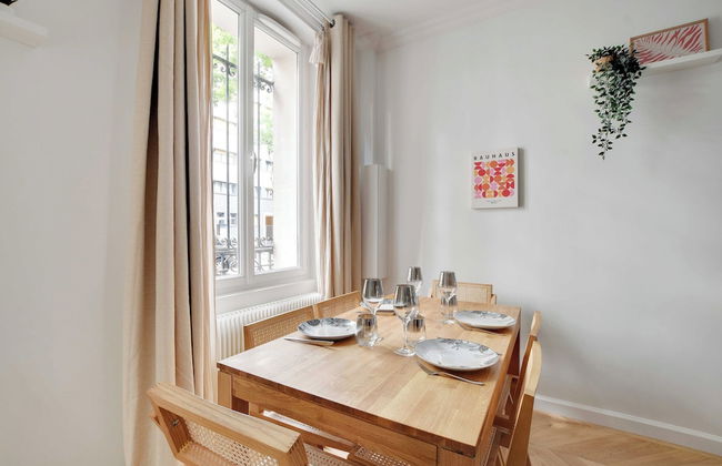 Elegant Apartment -2br/6p - Pere Lachaise - Photo 22