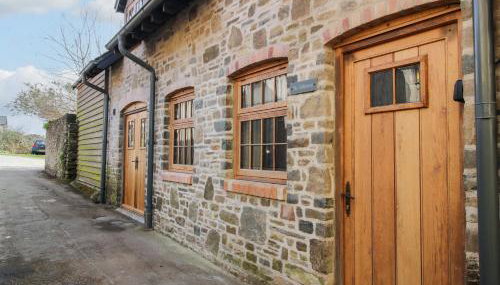 The Hideaway - Photo 2