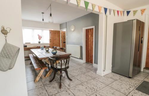 Belgrave House - Photo 11