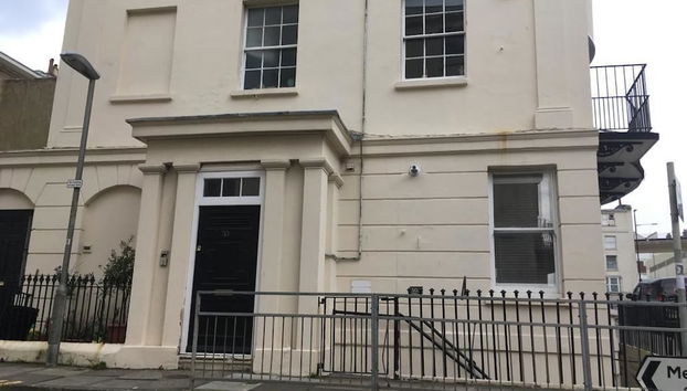 Two Top Central Unique Artisan Beach Studios - separate Spa Cabin - Foto 2, Imagen principal