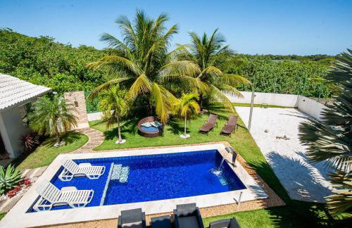 Casa com Piscina, Quadra de Areia e Churrasqueira - Foto 29