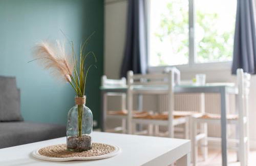 T3 Centre Ville avec parking gratuit avec balcons - Foto 5