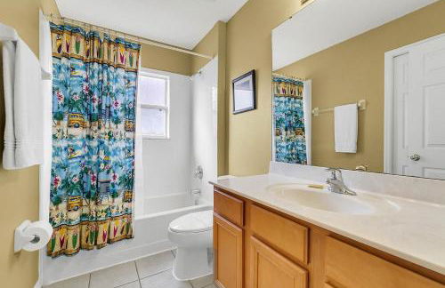 Gated Resort-6BR Home-Private Pool-Free WiFi-Near Disney - Photo 18