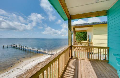 Beachfront Cottage with Dock on Florida Gulf Coast - Foto 6