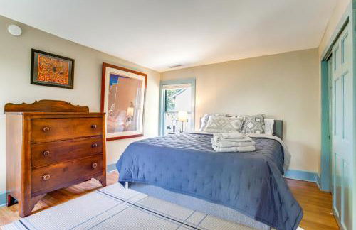 Charming Victorian Farmhouse on Historic Main St - Foto 13