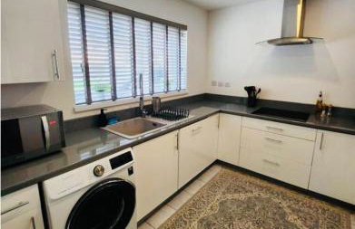3 Bedroom Guest House in Dudley - Foto 10