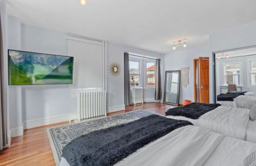 Luxury 8 Bedroom House, Steps to Tropicana, Beach and Boardwalk! - Foto 79