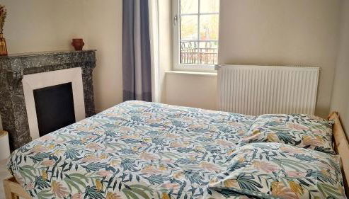 Charmante maison de campagne de 5 chambres au bord du canal du Centre - Foto 2