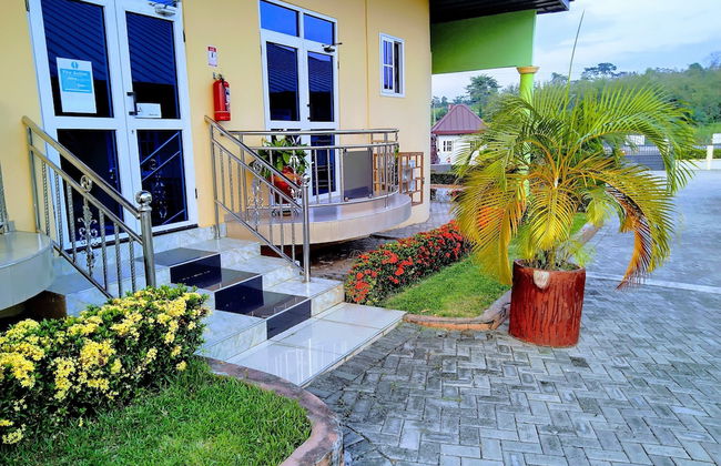 Renajoe Exclusive Centre - Photo 19