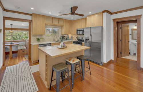 Near All Things SD - Canyonview - Jacuzzi - EV Charge - Photo 11