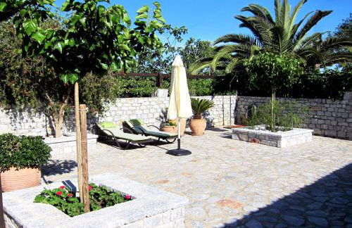 Estia Holiday - Foto 40