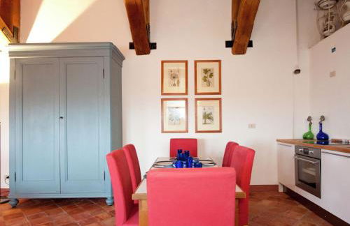 A Castle Stay in Wine Country - Foto 23