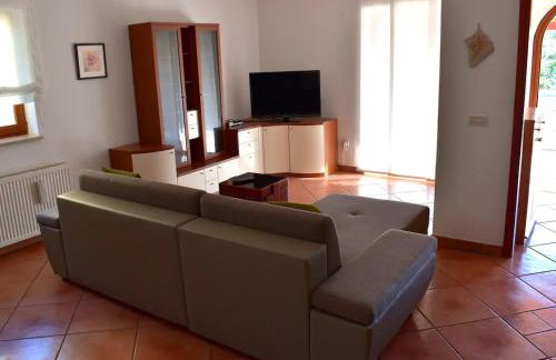 Apartment Take a Look - Photo 8