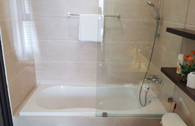 Imperia Garden Apartments - Heart of City - Foto 32