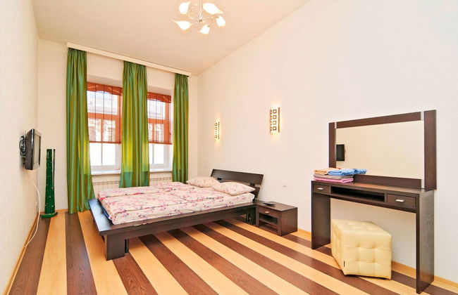 Feelathome on Lower Nevsky - Photo 27