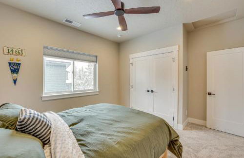 All-Season Cabin Hot Tub and Sauna in Donnelly - Foto 18