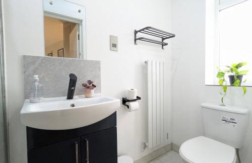 5 Ensuite Bedroom House Near Centre Free Parking - Foto 23