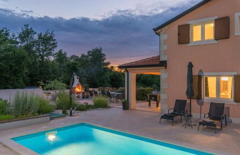 Villa Karmen - Photo 20