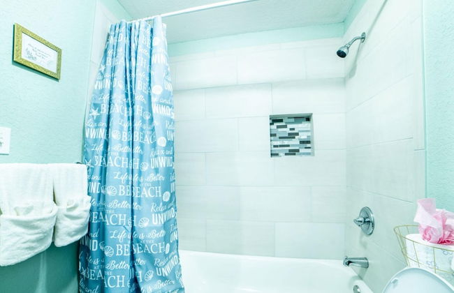 Fascinating 1BR 1 BA Near Festive DT and Riverwalk - Foto 27